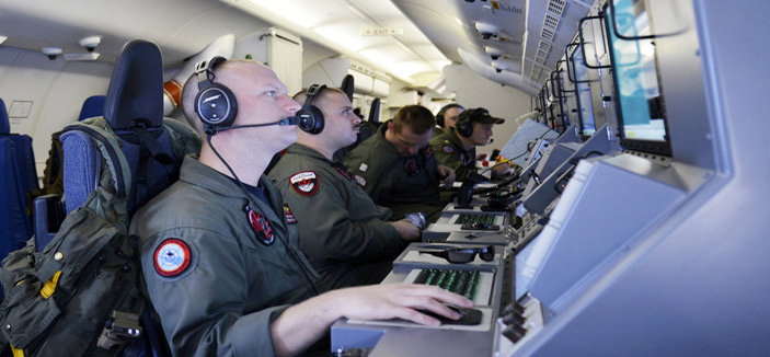 ماليزيا .. التركيز على الطيارين لمحاولة كشف ملابسات اختفاء الطائرة   