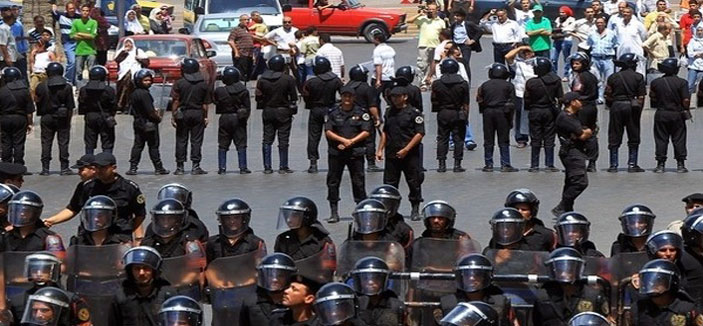 وزير الداخلية المصري: سنواجه فوضى الإخوان بقوة وحسم 
