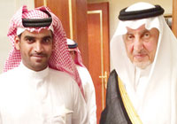 وزير التربية والتعليم يهنئ العصيمي بفوزه ببطولة الطائرات اللاسلكية الثانية 