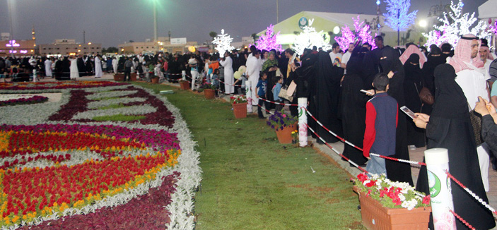 مهرجان ربيع الرياض يستقبل 800 ألف زائر في أسبوع 