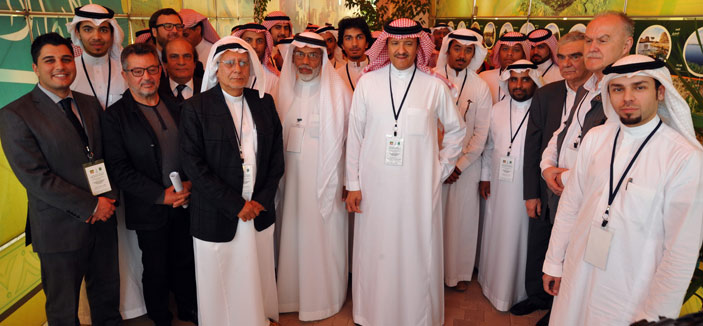 سلطان بن سلمان: لن ينهض «التراث العمراني» إلا بأيدي أبناء الوطن 