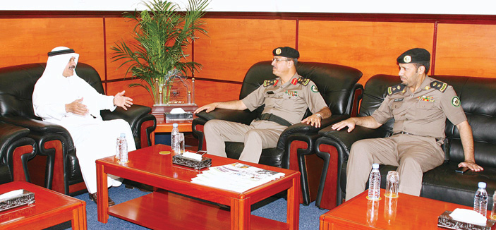 مدير إدارة مرور الرياض يزور الجزيرة ويشيد بدورها في فعاليات أسبوع المرور الخليجي الموحد 