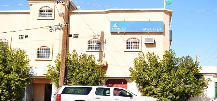 محافظ «التأمينات» ضيف غرفة حفر الباطن 