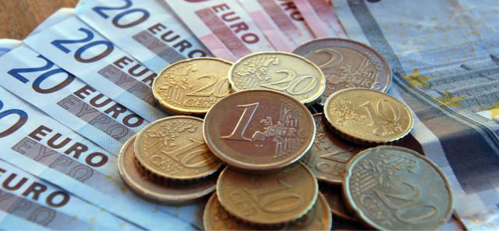 المركزي الأوروبي: اليورو لم تتجاوز مرحلة الخطر كليا 