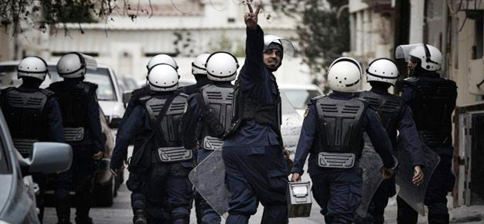 البحرين: قوات الشرطة تتصدى لهجوم إرهابي على أحد مراكزها 