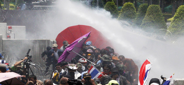 المتظاهرون يشنون (المعركة النهائية) ضد الحكومة التايلندية 