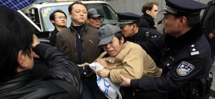 الصين تعتقل مئات الأشخاص في حملة لمكافحة الإرهاب 