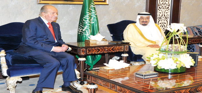 ولي العهد وملك إسبانيا يعقدان اجتماعاً ثنائياً ويبحثان الاهتمام المشترك وتعزيز العلاقات 