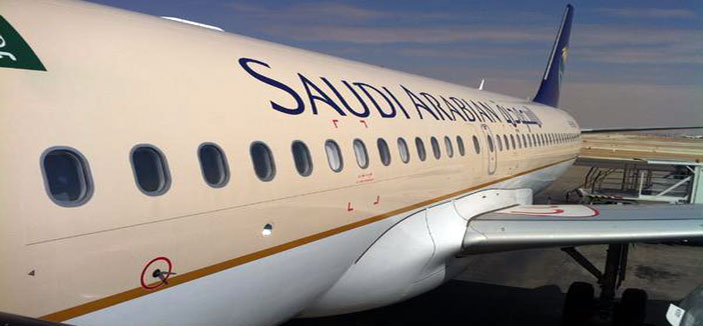 لماذا تم حجز (ذوي الاحتياجات) الخاصة لمدة ساعة في طائرة الخطوط السعودية..؟ 