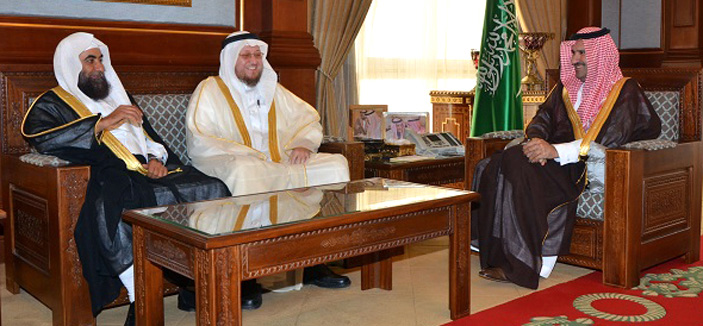 الأمير فيصل بن سلمان يوافق على الرئاسة الفخرية لجمعية أطباء طيبة 