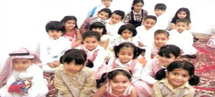 دار الخنساء لتحفيظ كتاب الله تكرِّم براعمها النّاشئة 