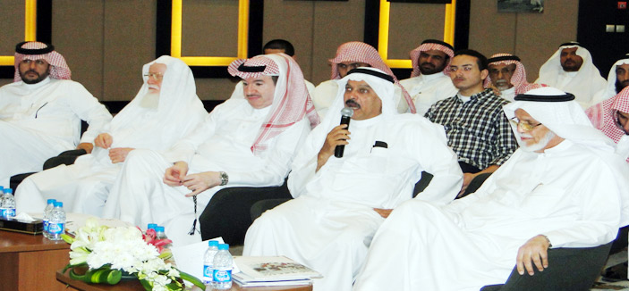 الشيخ محمد بن ناصر العبودي يروي ذكرياته وتجربته مع القراءة والتأليف 