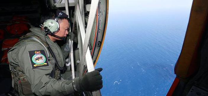 البحث عن الطائرة الماليزية المفقودة ينتقل جنوبي المحيط الهندي 