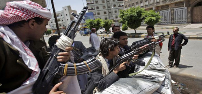 اليمن: 13 قتيلاً باشتباكات قبلية .. والقاعدة تغتال ضابطاً 