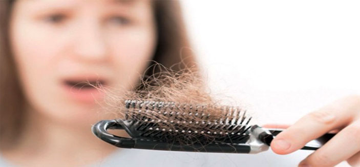 تساقط الشعر الكربي يصيب 90 % من النساء .. وعلاج حب الشباب حسب الحالة 