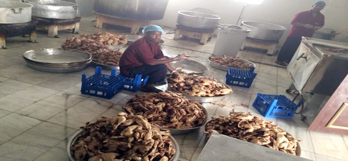 جولات رقابية صارمة لأمانة الرياض تغلق 38 منشأة مخالفة للأنظمة الصحية 