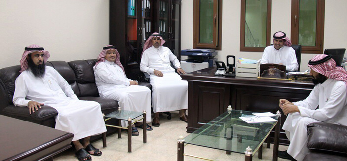 تعليم القريات يبدأ باستقبال المرشحين للوظائف التعليمية 