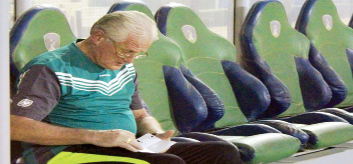 الشعلة يغادر اليوم لأبو ظبي ويضم السفري 