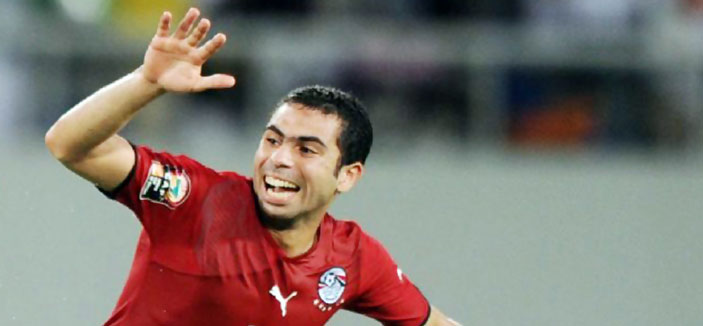 أحمد فتحي يعود للأهلي المصري بعد فشله في الانتقال لأرسنال الإنجليزي 