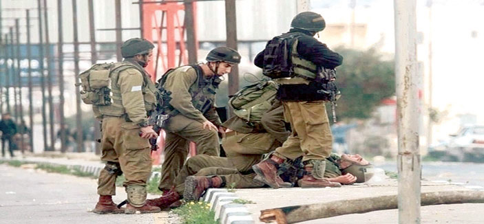 مقتل 3 جنود إسرائيليين وجرح 27 