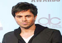 أنريكي إجلاسيوس في مصر الجمعة المقبل 