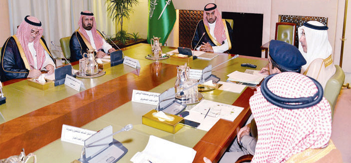 أمير منطقة الرياض يطلع على البنى التحتية والخدمات المساندة لمواجهة خطر السيول 