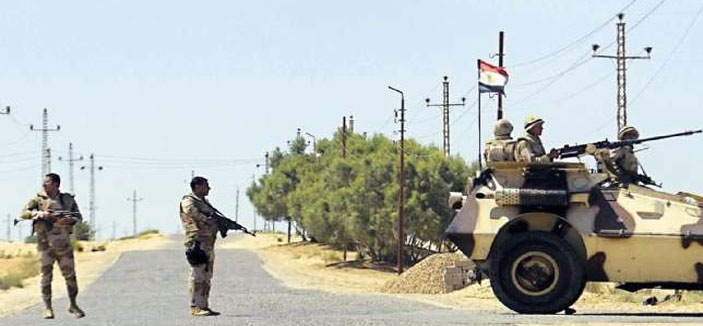 مقتل أربعة مسلحين والقبض على اثنين وتدمير 31 بؤرة إرهابية فى سيناء 