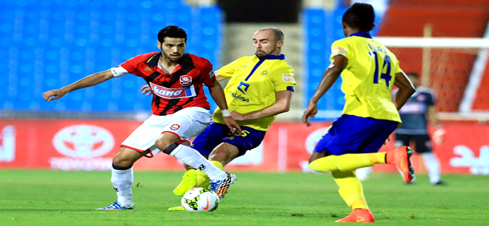 النصر والشباب يكسبان الرائد والفتح.. والأهلي يقع بفخ نجران