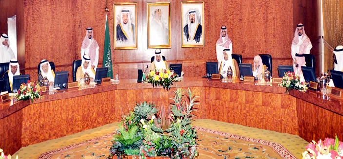 أمير منطقة مكة المكرمة يرأس اجتماع لجنة الحج المركزية لمناقشة خطط القطاعات الحكومية 