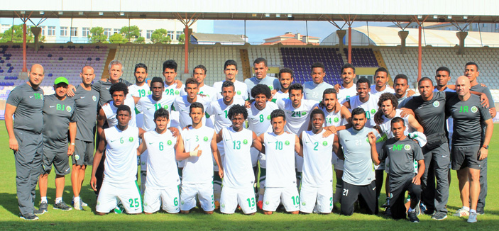 عبدالله بن مساعد يعتمد لائحة للمكافآت ويوجه كلمة للمشاركين في إنشون 