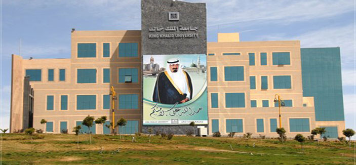 جامعة الملك خالد تسير قافلة «ثقافة وطن» لتجوب الأماكن السياحية 