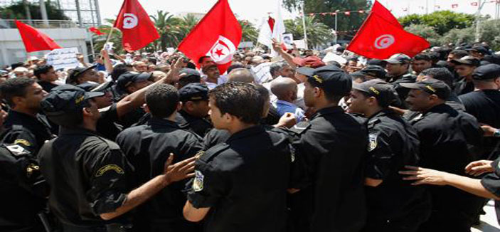الأمن التونسي يطيح بخليتين إرهابيتين ويقبض على عنصرين خطيرين 