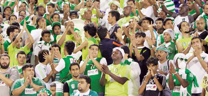 الشبابيون يطالبون بمعاقبة الجماهير الأهلاوية.. وإدارة الشباب ترفع شكوى رسمية للانضباط 