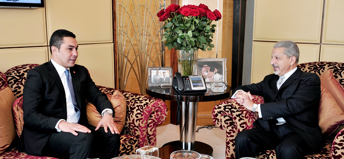 سفير المملكة بمصر يستقبل موفد الرئاسة المصرية للتهنئة باليوم الوطني 