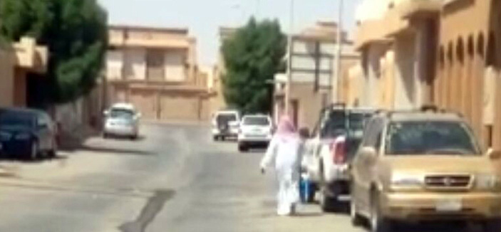 دوريات الأمن في بريدة تقبض على خادمة بزي سعودي 