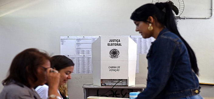 البرازيليون يصوتون في جولة الإعادة لانتخابات الرئاسة 