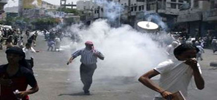 معارك عنيفة بين الحوثيين وحزب الإصلاح وسط اليمن 