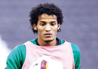 نايف هزازي: متحفزون لإعادة الأخضر لواجهة البطولات 