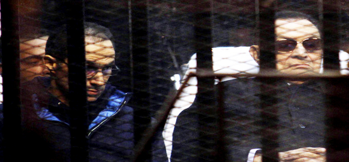 بلاغات جديدة ضد مبارك بتهمة الفساد السياسي 