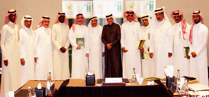 لجنة جائزة الكرة الذهبية للاتحاد السعودي تناقش معايير اختيار اللاعبين 