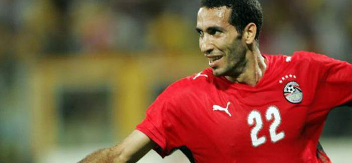 "فيفا" يختار محمد أبو تريكة ضمن أفضل لاعبي كأس العالم للأندية 