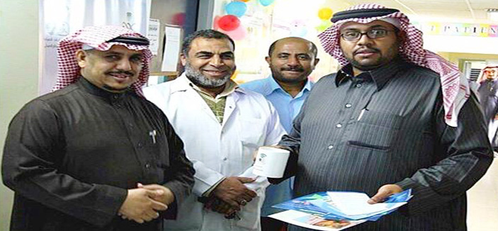 مستشفى محافظة الحريق العام وإدارة الرعاية الصيدلية بصحة الرياض يفعِّلان اليوم العالمي للسكر بالمستشفى 
