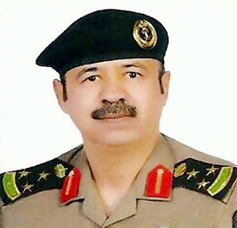 مدير شرطة الرياض يقلّد الرشود رتبته الجديدة «عميد» 