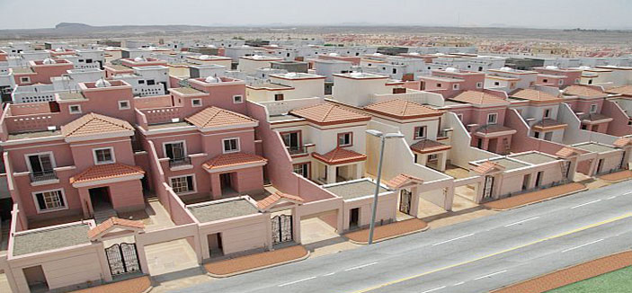 دعوة الحكومات الخليجية لتقديم حوافز أكبر للمطورين لمواجهة تحديات الإسكان 