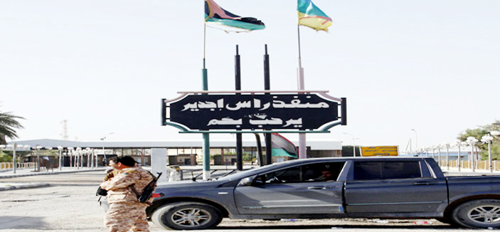 ميليشيا فجر ليبيا تشن غارة جوية قرب مرفأ السدرة النفطي بشرق البلاد 