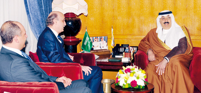 الأمير متعب بن عبد الله يستقبل رئيس حزب القوات اللبنانية 