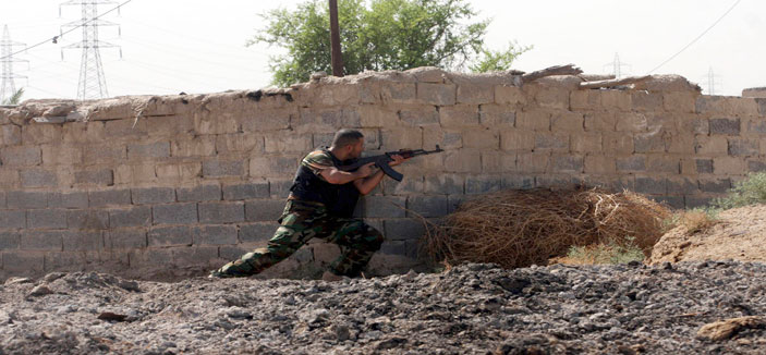 القوات الكردية تبدأ عملية عسكرية لاستعادة السيطرة على سنجار في شمال العراق 