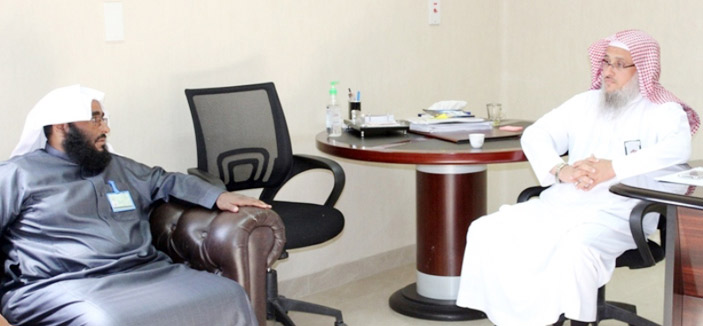 مستشفى رياض الخبراء يفتتح عيادة مكافحة التدخين 