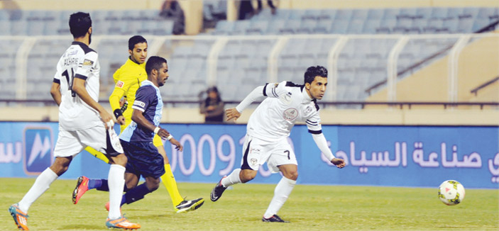 محلل الجزيرة القانوني: 