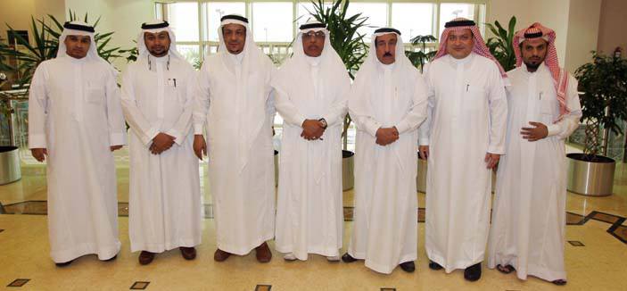 مدير جامعة أم القرى يلتقي رئيس وأعضاء نادي مكة لذوي الاحتياجات الخاصة 